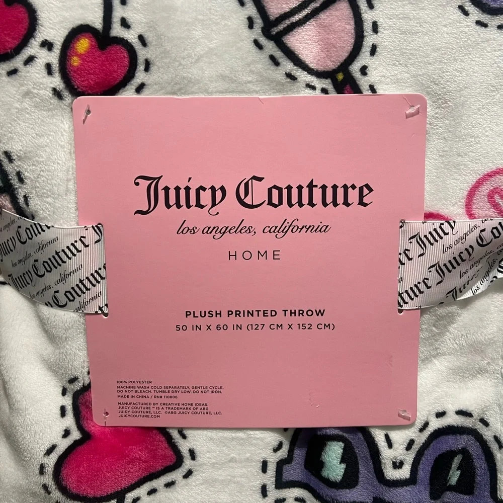 Juicy couture throw blanket